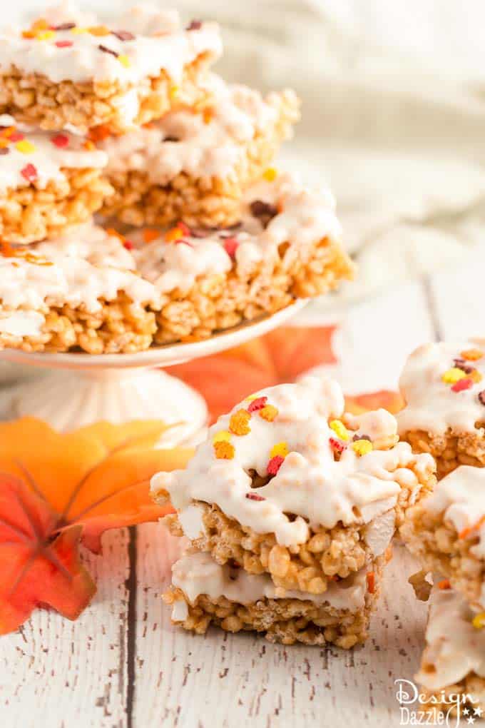 Pumpkin spice rice krispie squares 17