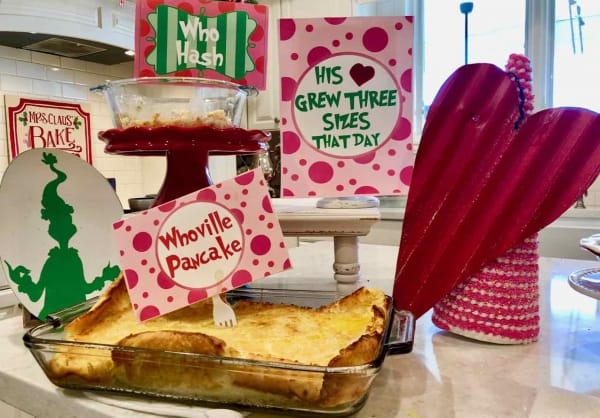 Looking for fun Chritsmas breakfast ideas? Check out this exciting Grinch themed Christmas breakfast! The colors, decor, food, all yell Grinch! 