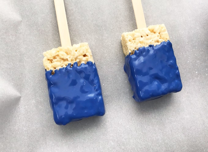 Fishy rice kirspie treats 8
