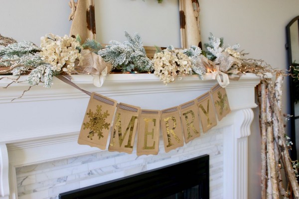 How to Decorate a Holiday Mantel