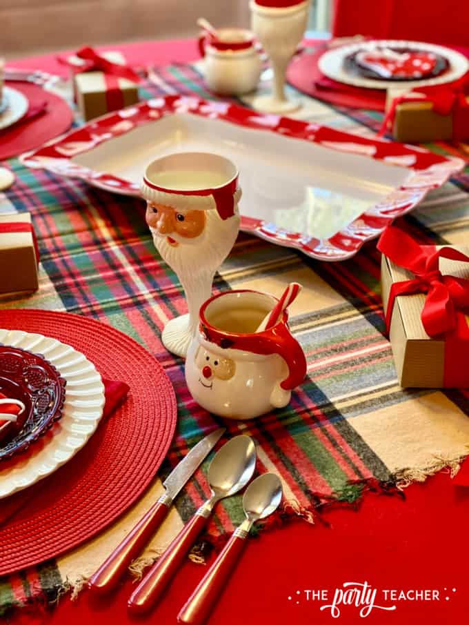 Christmas charcuterie board by the party teacher 4 Christmas charcuterie board by the party teacher 4