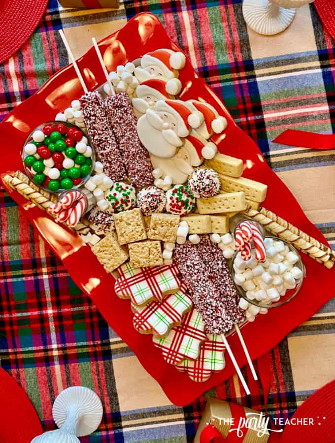 Christmas charcuterie board by the party teacher 43