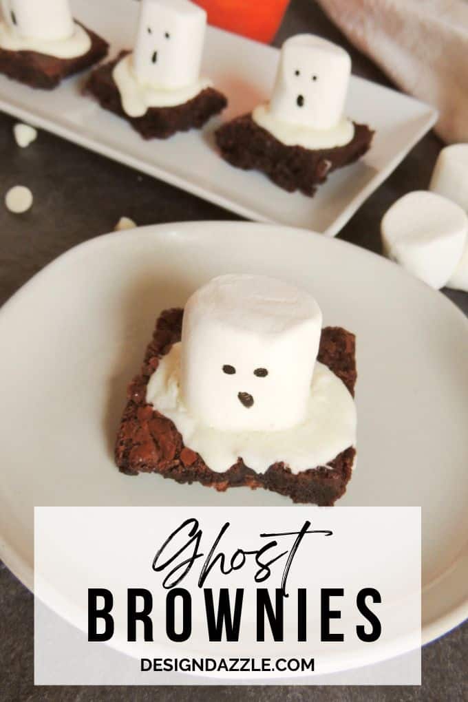 Halloween Ghost Brownie recipe to make for an easy treat. 
