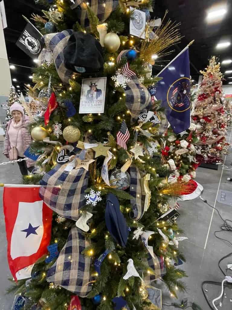 Unique Military Hero Christmas Tree