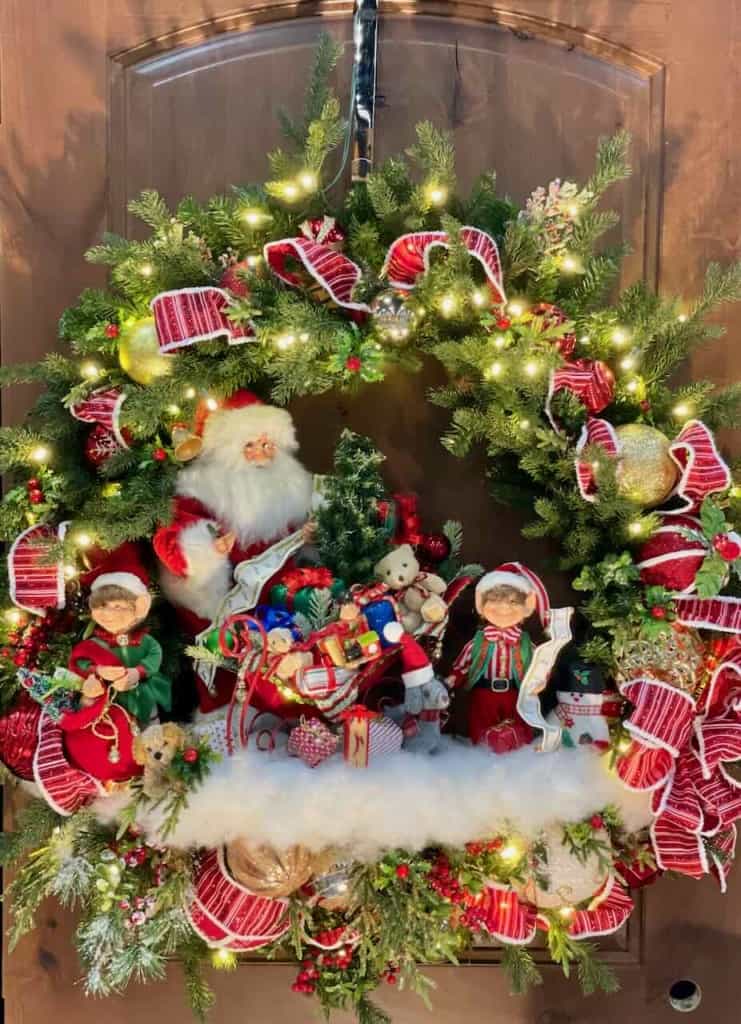 Santa and Elves Wreath