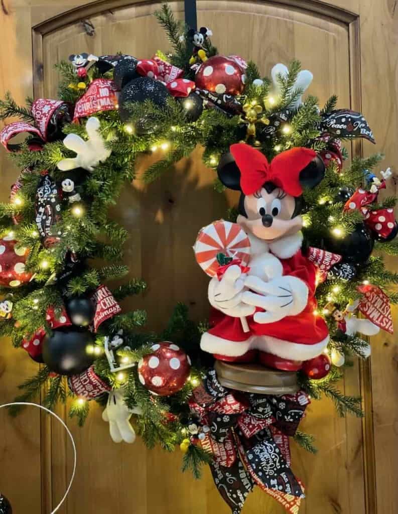Minnie Christmas Decor ideas