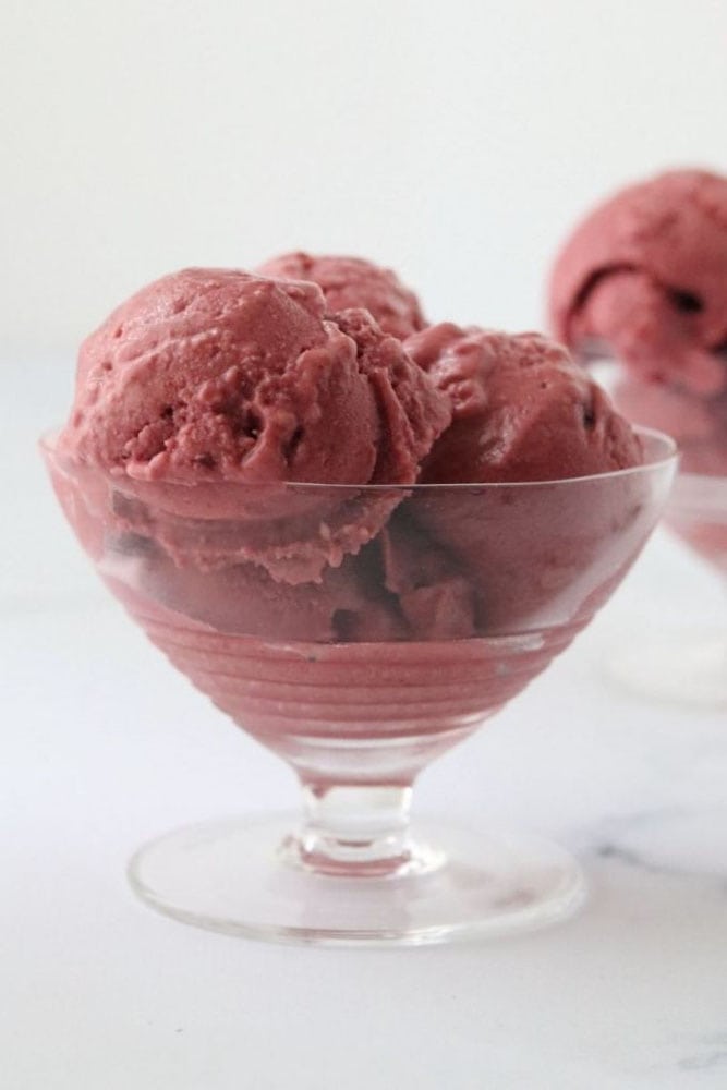 DIY Red Velvet Ice Cream 