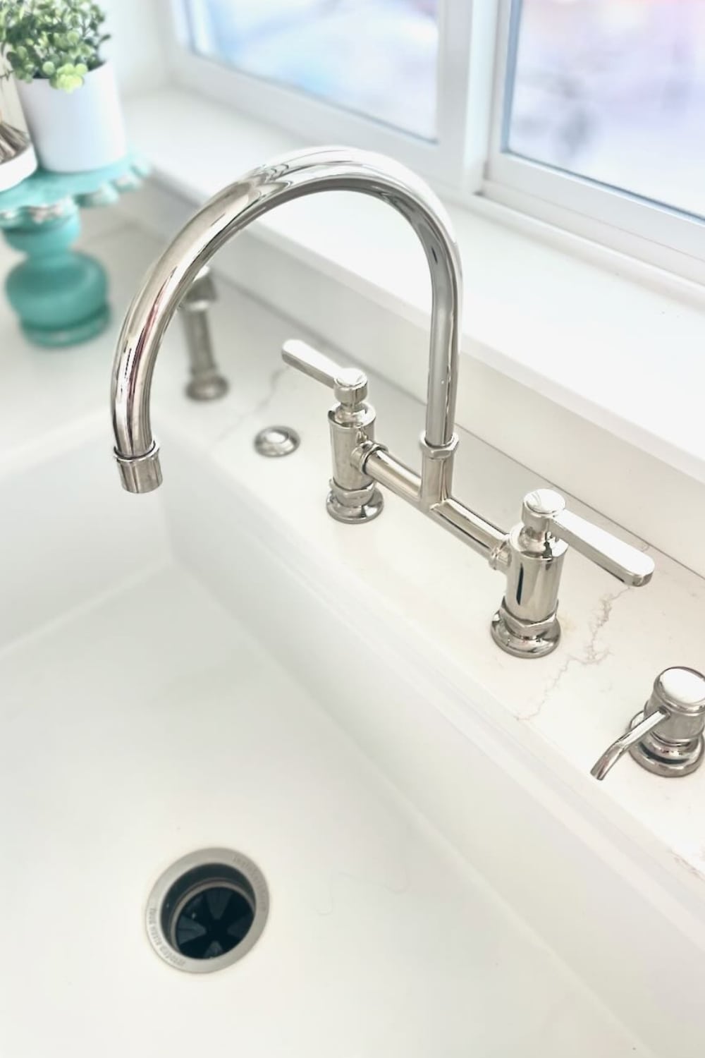 The Best Bridge Faucet For the Kitchen Design Dazzle