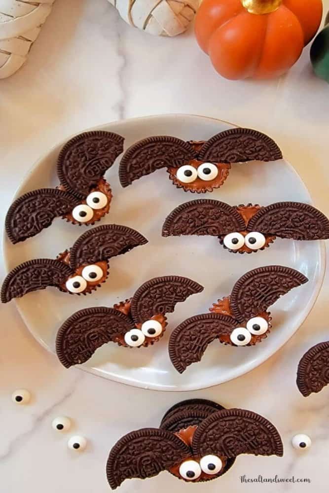 Halloween Reese's Bats