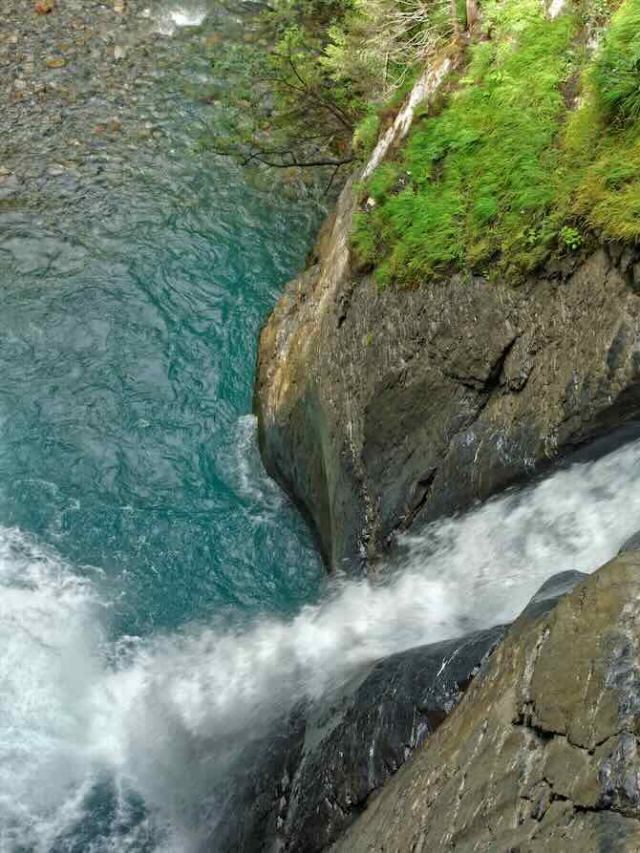 cropped Trummelbach falls in Lauterbrunnen in Bern canton in Switzerland webp