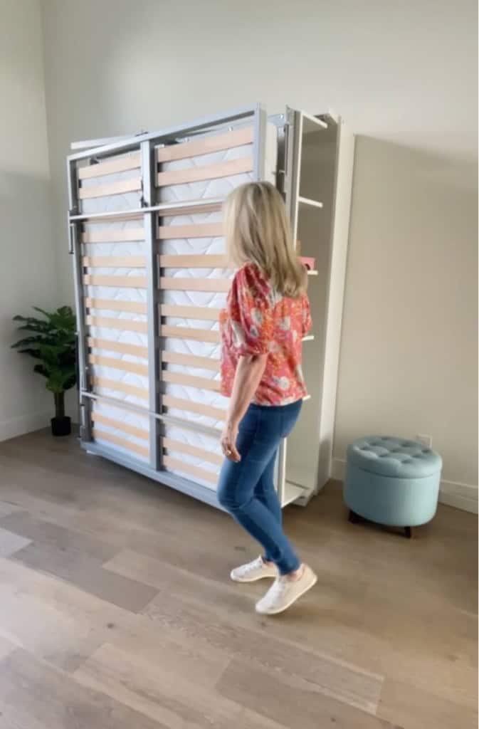 This revolving Murphy bed bookcase is a game-changer for any home. Store your books and create an instant guest room with a single spin